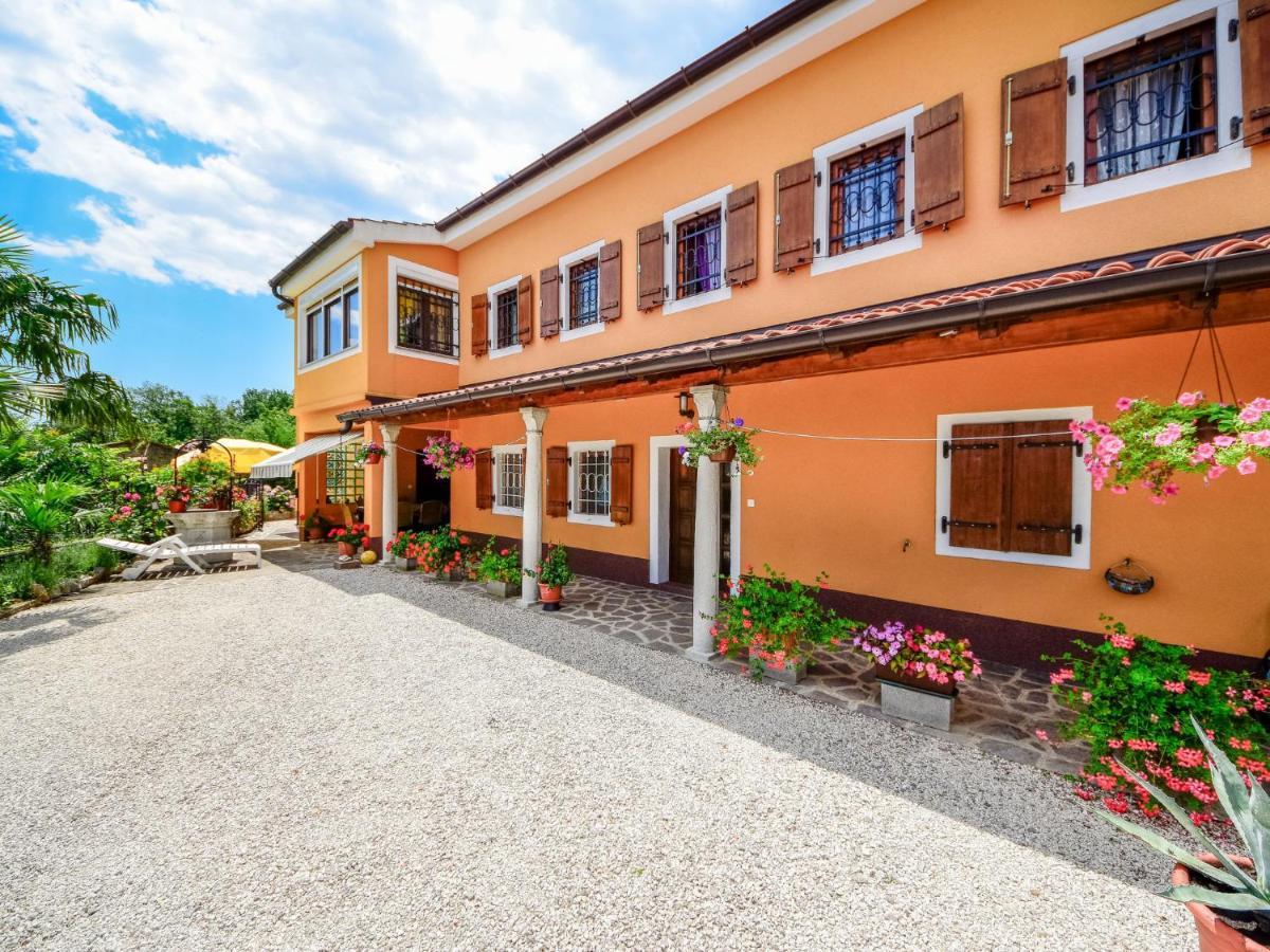 Apartment Villa Karolina By Interhome Opric Kültér fotó