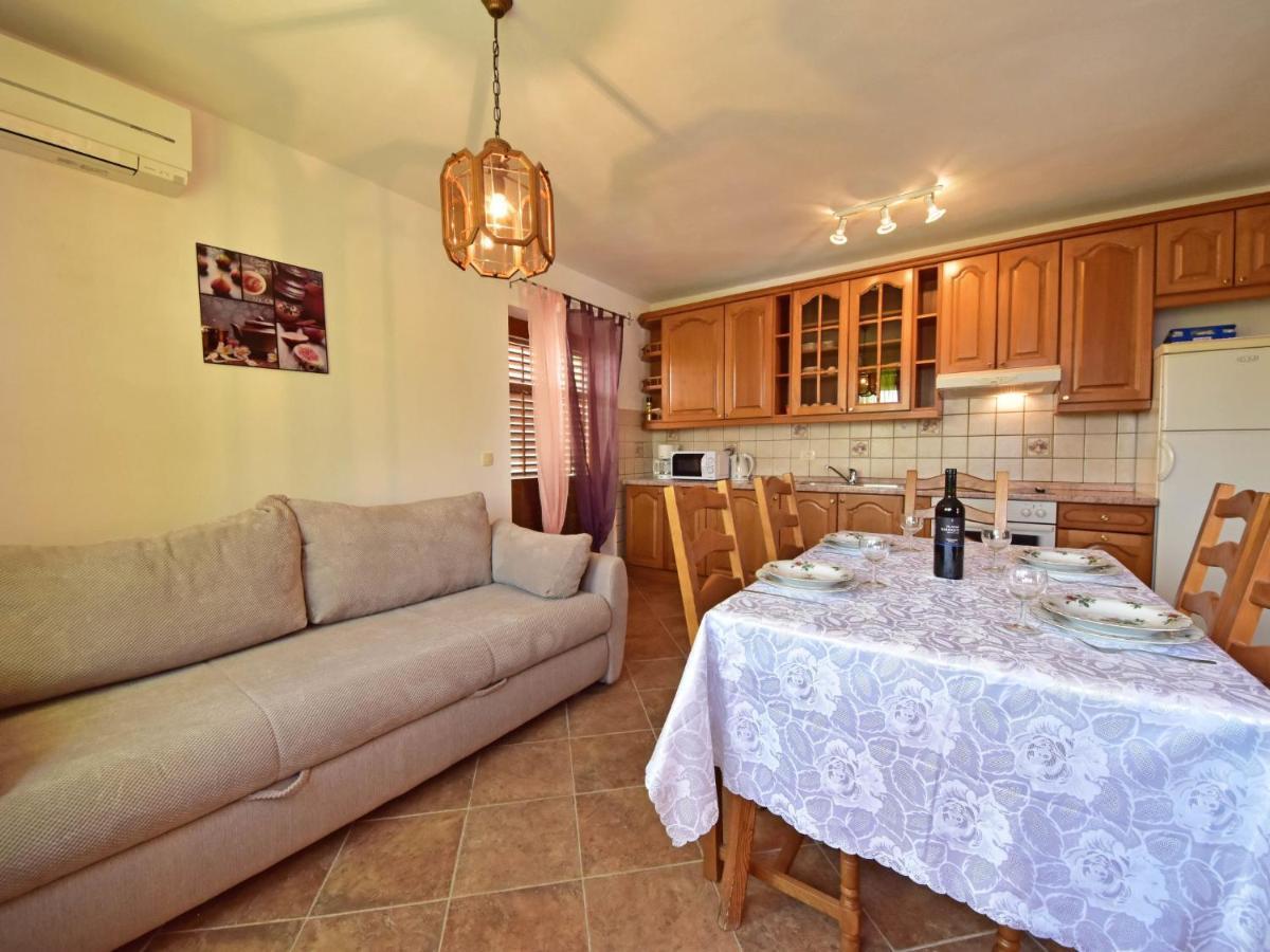 Apartment Villa Karolina By Interhome Opric Kültér fotó